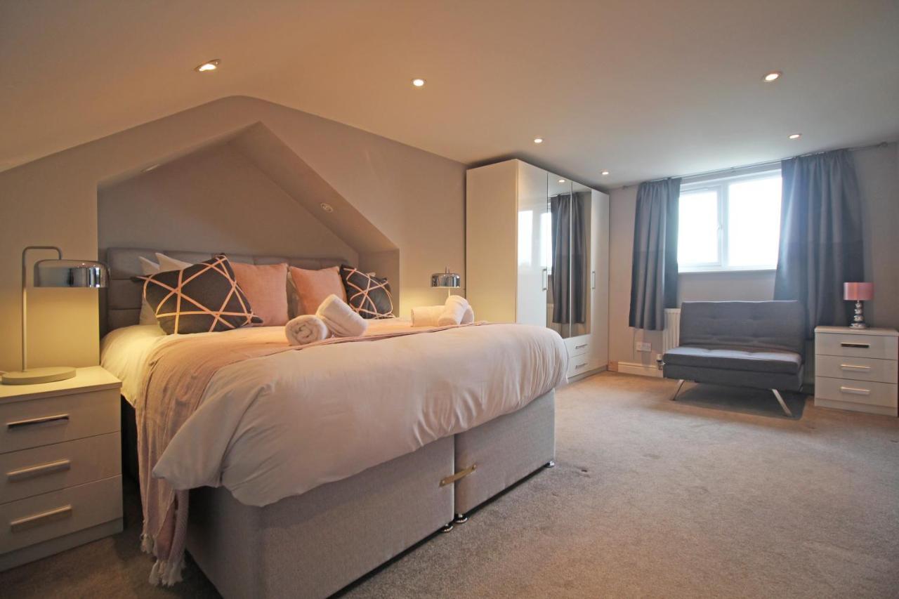 Queens Road - Luxury Spacious Home In Chester Christleton 외부 사진