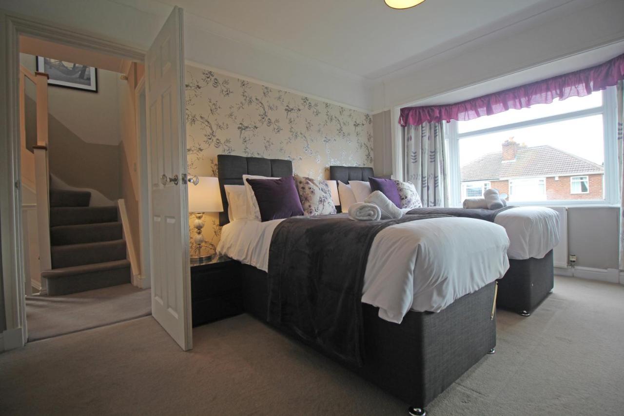 Queens Road - Luxury Spacious Home In Chester Christleton 외부 사진