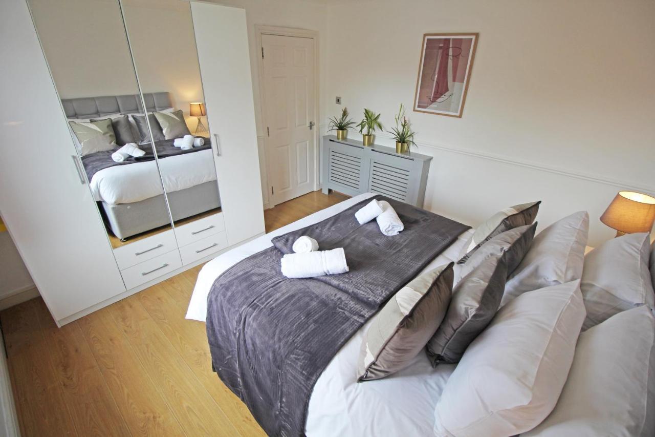 Queens Road - Luxury Spacious Home In Chester Christleton 외부 사진