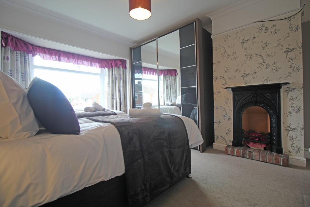 Queens Road - Luxury Spacious Home In Chester Christleton 외부 사진