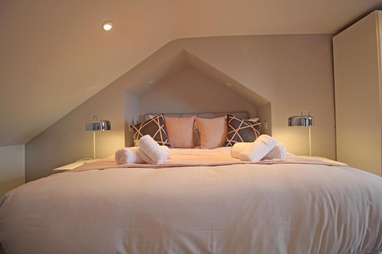 Queens Road - Luxury Spacious Home In Chester Christleton 외부 사진